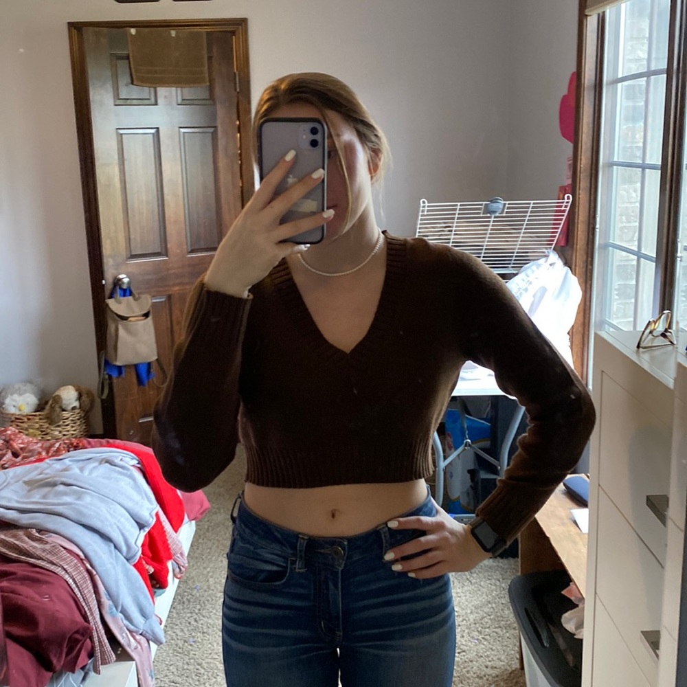 Cropped sweater